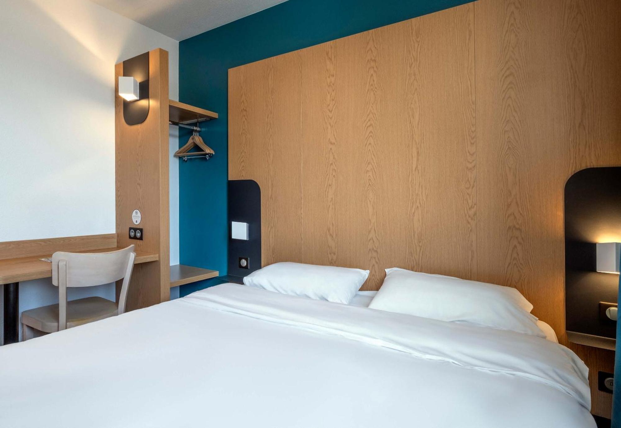 B&B Hotel Niort Marais Poitevin Est 외부 사진