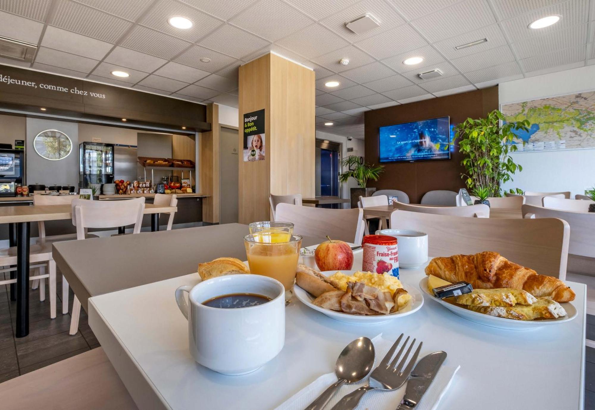 B&B Hotel Niort Marais Poitevin Est 외부 사진
